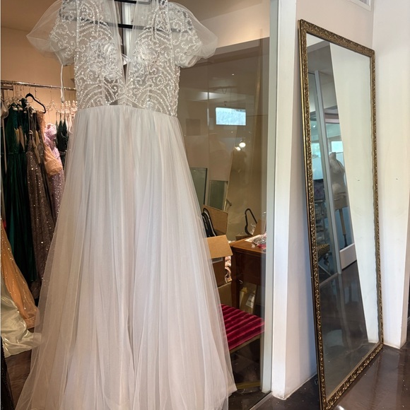 Pol’ Atteu Dresses & Skirts - Pol’ Atteu “Modern Romance” Couture Gown - Size 6 Formal Dress - Prom, Wedding